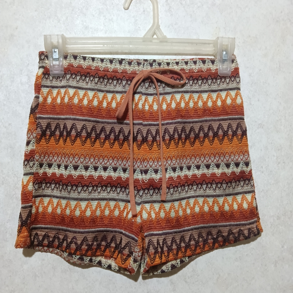 Patterned Women's Shorts - Multicolor